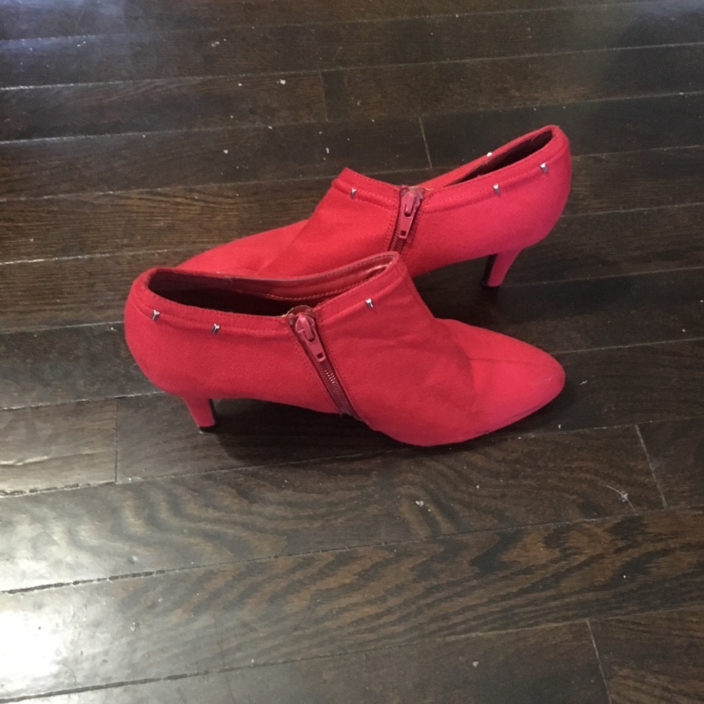 Covington Red High Heels Size 9